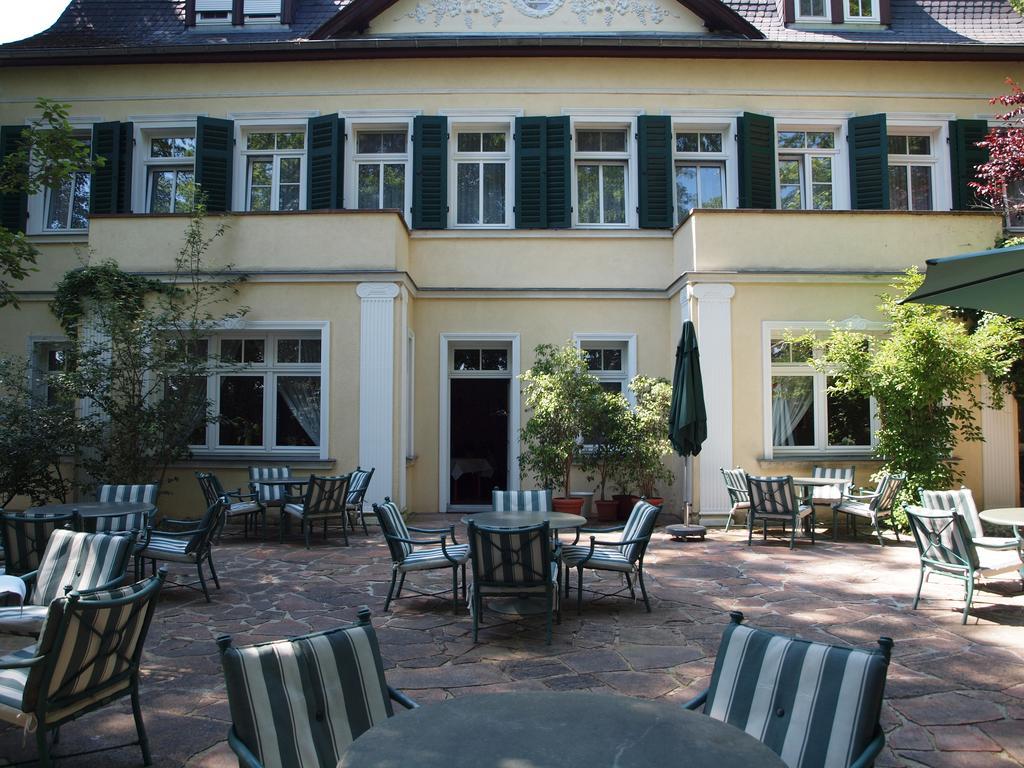 Hotel & Restaurant Bellevue Schmoelln Екстериор снимка