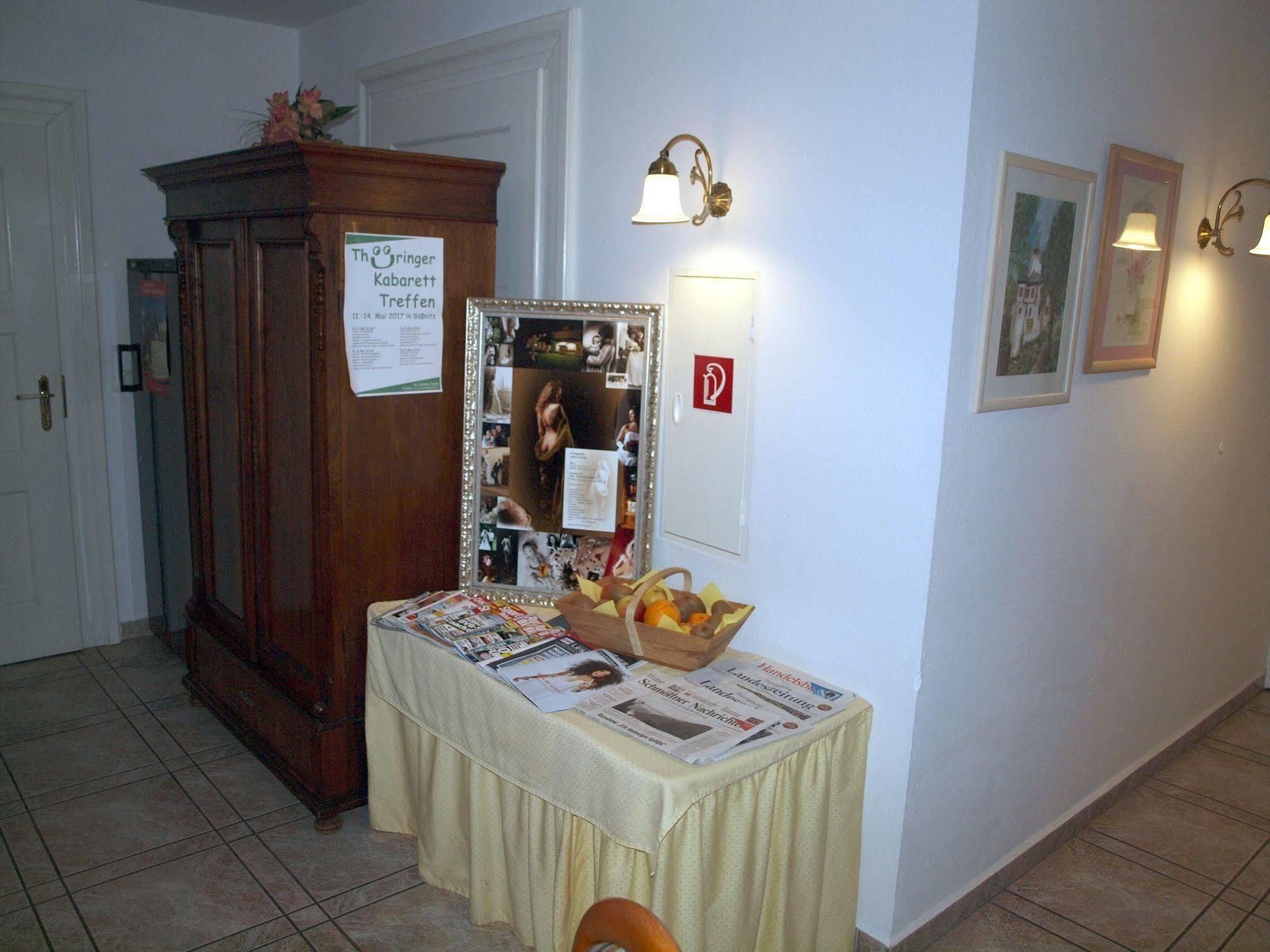 Hotel & Restaurant Bellevue Schmoelln Екстериор снимка